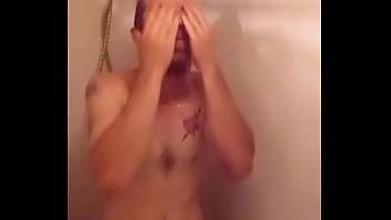 Preview 1 of Muja Khaifa - Little play time in the shower