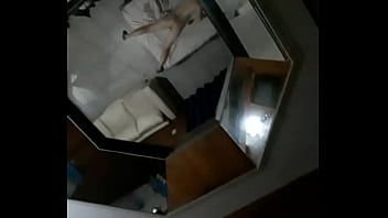 Preview 4 of Housewife Party Sex Moms - En el motel Las Vegas