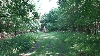 Preview 3 of Mom Bugil Hot - Nacktjogging mit Nackedei 3