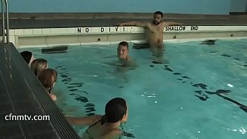 Preview 4 of Nagusex - naked pool