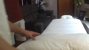 Preview 1 of Xnxp Pag 2 - Massagem 408