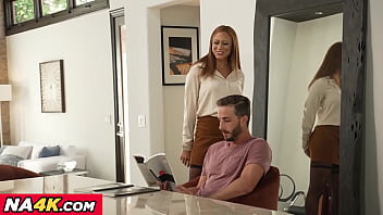 Preview 1 of Cerek Bugil - French MILF Cassie Del Isla wears stockings to fuck in kitchen