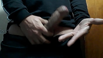 Preview 4 of Xx Video Hijra - Chico Argentino pajeandose