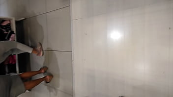 Preview 3 of Paja Casera Escorts - Se le ve la tanga
