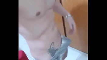 Preview 4 of Fengering On Toy - Pau duro na pega&ccedil_&atilde_o Gay em Belo Horizonte