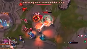 Preview 4 of Tammana Pussy - Boneco roubado mano,  nem sabe oque ta fazendo