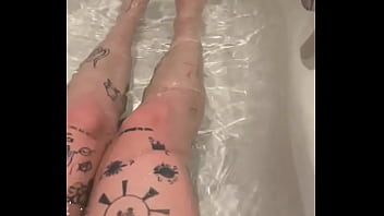 Preview 2 of Chaal Chakra Gadi - Quiero que me chupen los pies como si no hubiese ma&ntilde_ana
