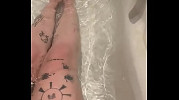Preview 3 of Chaal Chakra Gadi - Quiero que me chupen los pies como si no hubiese ma&ntilde_ana