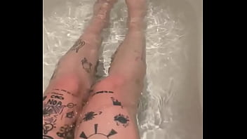 Preview 1 of Chaal Chakra Gadi - Quiero que me chupen los pies como si no hubiese ma&ntilde_ana