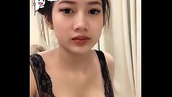 Preview 1 of Daughter Hypnotize - Hotgirl ngực to show h&agrave_ng tr&ecirc_n Uplive