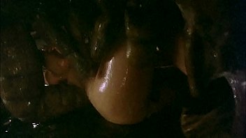 Preview 2 of 9 Inch Dick Seattle - Galaxy Of Terror Worm Scene (8H) Giant worm fucked the beautiful female officer,  her stomach was bulged from inside with its dick.