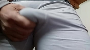 Preview 1 of Unaware Wife Dressing On Cam - Aburrido