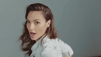 Preview 1 of 15 Year Girl Xxx Porm - gadot twerk