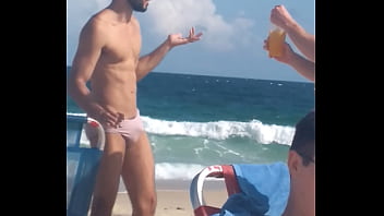 Preview 3 of Night Xxx Patan Video - Praia Posto 9