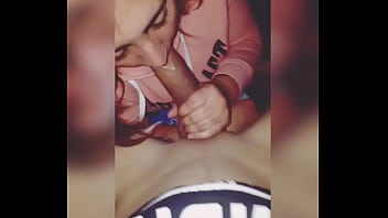 Preview 1 of Best Beazza - Una mamada con mucha saliva