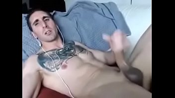 Preview 3 of Araiya Sanep 2 - hot guy jerks cock