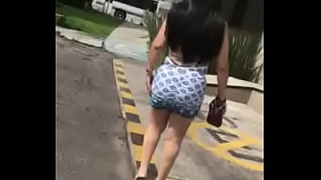 Preview 3 of Xscore - mi amor que puta te ves vestida asi en publico