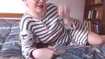 Preview 1 of Big Bett Black - La tua ragazza futanari ha un grosso cazzo nero enorme da farti succhiare