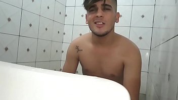 Preview 3 of Xxx Lesibiana - COMI A NOVINHA NO CAFESAL