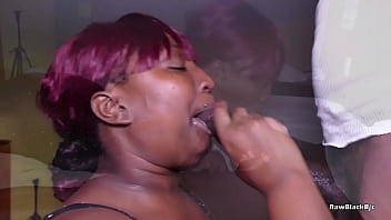 Preview 4 of Xxxcom Sistar - SLoppy sucking from the Throat Goat