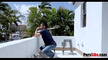 Preview 1 of Pegando Forte - Demi Sutra Says YES to WHITE BROTHER&#039_s COCK