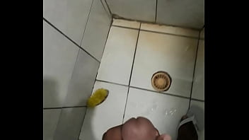 Preview 4 of Dillion Harper Hard Fuck - Gozando no Banheiro