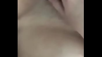 Preview 3 of Kelix Tim Free Porn - Chupando o marido enquanto toca siririca