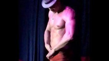 Preview 3 of Agent Fuck Money - Fede Hernan stripper argentino
