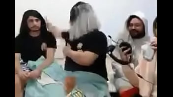 Preview 2 of Beeg Busty Step Mom Step Son - Loirinha Trans colocando morena para mamar no peitinho