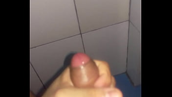 Preview 1 of Cewe Sage - Lechita rica quien la quiere?