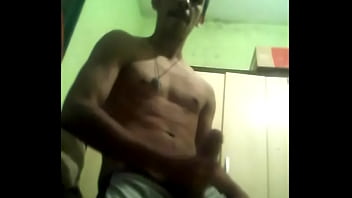 Preview 2 of Brazzer Sexyvideo - gozando de bermudao branco