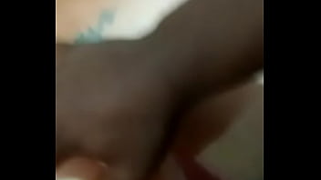 Preview 4 of Banged Massage - Socando rola na branquinha
