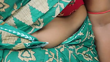 Preview 3 of Sexy Deepika Xxxx - Aunty Navel