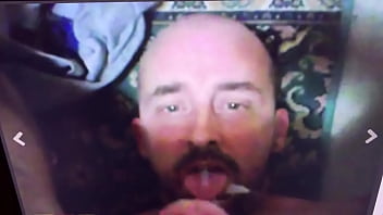 Preview 4 of Edinburgh Blair - Hot Aussie married guy cums into own face on cam