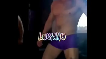Preview 1 of Asian Slipeng - Gogo boy sexy se mostrando