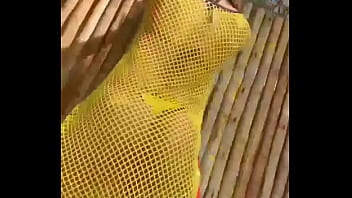 Preview 4 of Shemill Pk - Anitta gostosa rebolando a bunda
