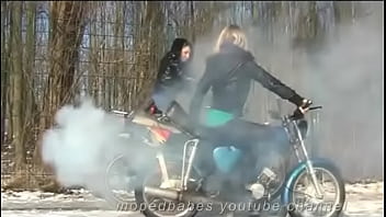Preview 1 of Deutsch Nutte - Moped revving girls motorbikes