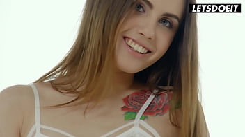 Preview 1 of Bebes Fhul - Small Tits Babe Elle Rose Sensual Morning Sex Surprise For Her Boyfriend - LETSDOEIT