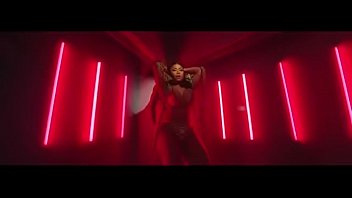 Preview 4 of Westindies Big Cock - Nicki Minaj - MEGATRON