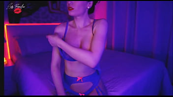 Preview 4 of Wwwxxxxxxxxxxx Com - Hermosa se acaricia sus lindas tetas