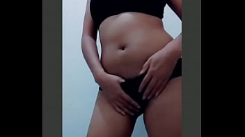 Preview 1 of Secretary Rap - Bailo como putita