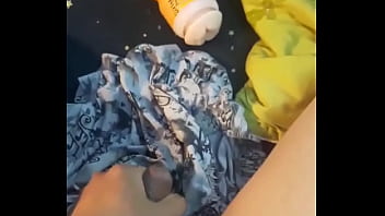 Preview 4 of Gay Spt - Cu to thủ d&acirc_m với cốc