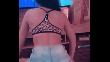 Preview 2 of Anal Ibject - Novinha dan&ccedil_ando funk Fl&aacute_via da Rio de verde Geniba&uacute_