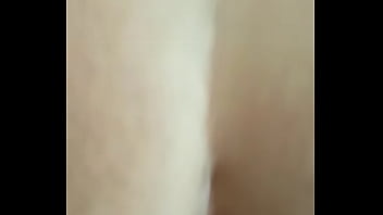 Preview 1 of Nepali Teen Sesh - Estrenando juguete en ano nuevo