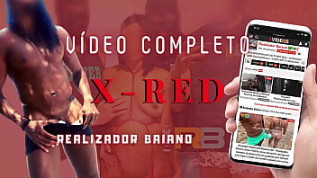 Preview 4 of Hot Xxxxxsax - brazillian bull,  Realizador Baiano Fudendo esposa putinha hotwife na frente do corno no estacionamento da praia em salvador e o corno submisso abrindo e lubrificando o cuzinho da esposa pro comedor foder com vontade