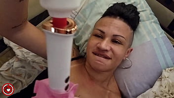 Preview 3 of Man Xx Man - O safado me pegou no flagra usando vibrador e se aproveitou de mim