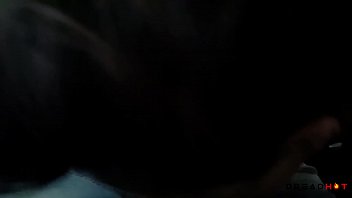 Preview 1 of Femely Seks - Boquete no carro em cima do Guincho em PUBLICO! - Dread Hot
