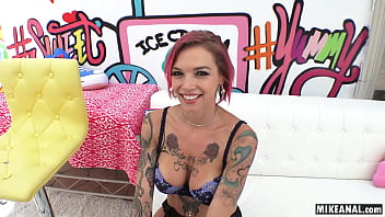 Preview 1 of Sex 3gb - I haven&#039_t done much anal,  so now I want to! - Gorgeous MILF Anna Bell Peaks