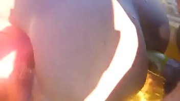 Preview 2 of Anal Girls Usa Online - Gay dando na praia