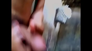 Preview 1 of 80 Year Ki Mom 18 Year Boy Sex - Rafael Fernandes Batendo uma punheta braba ao som de Senta Senta Tigresa